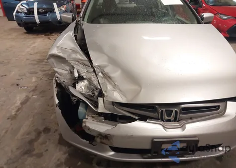 2004 Honda Accord 2.4 Ex from USA, damaged, VIN 1HGCM56824A052596